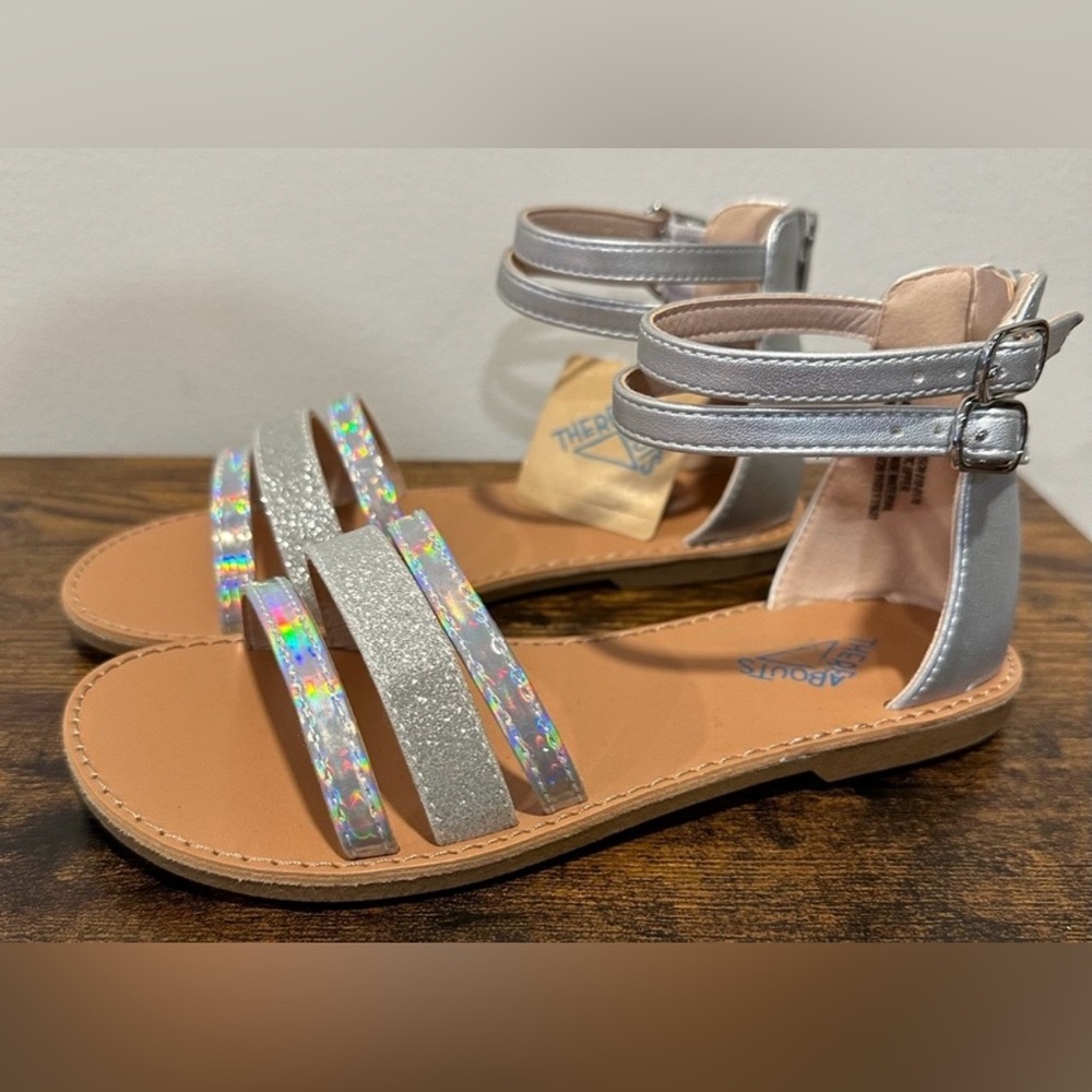 Thereabouts Big Girls Addison Silver Sandals NWT Size Big Girls 5